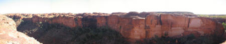 Main gorge lookout at Kings Canyon loop track