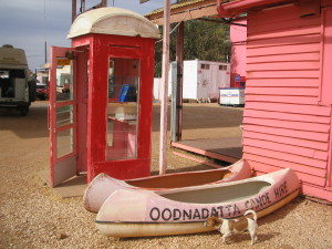 Pink Roadhouse Canoe Hire on the Oodnadatta Track