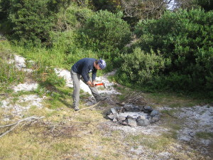 Preparing a fire at Bay of Fires