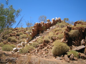 China Wall of quartz in Halls Creek